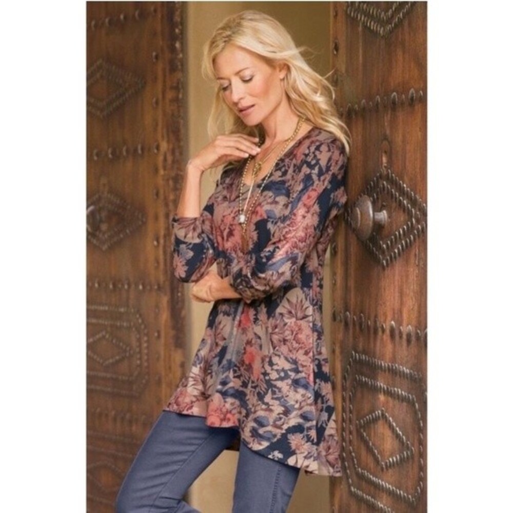 Soft Surroundings Millie Top LP
